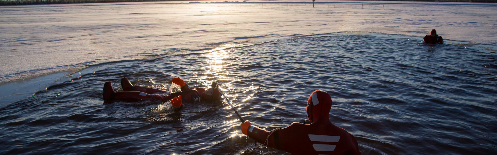 safarctica-ice-floating-crop-1920×600